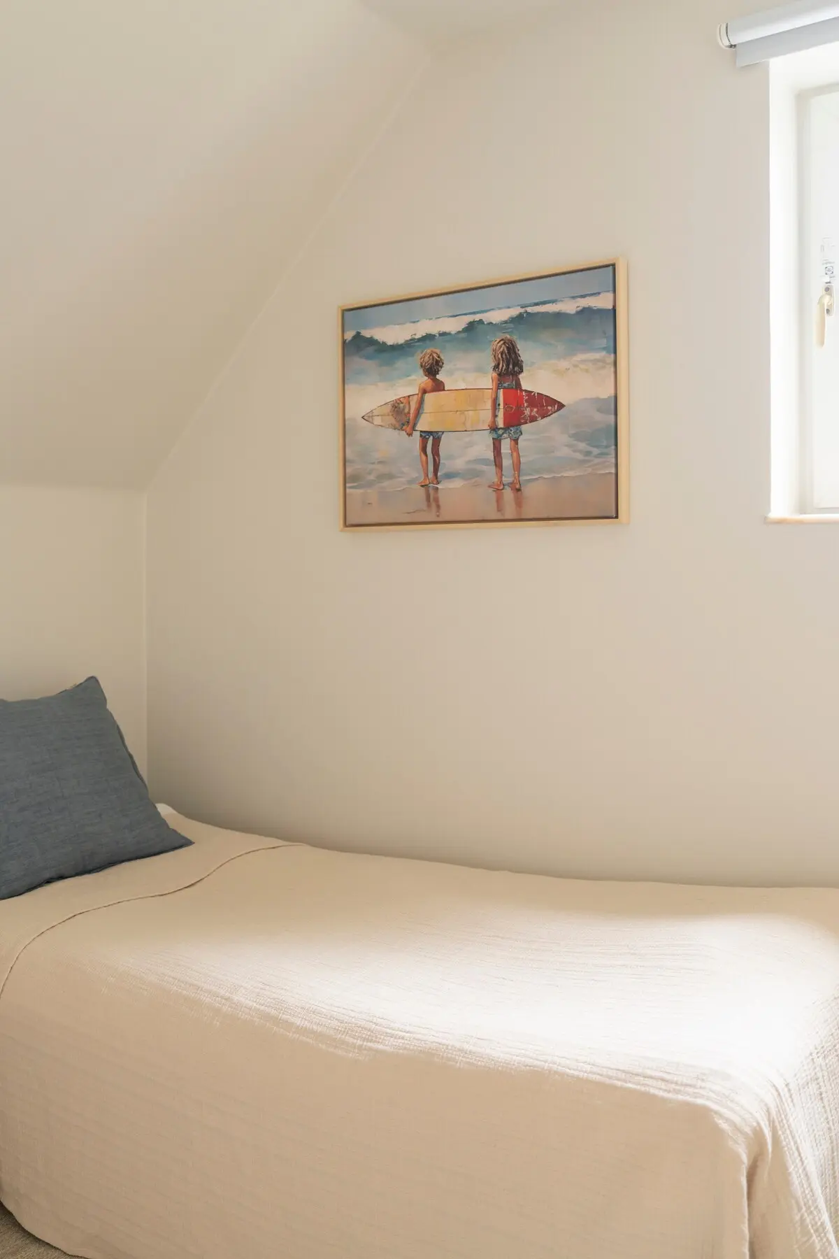 Bedroom 2 from another angle