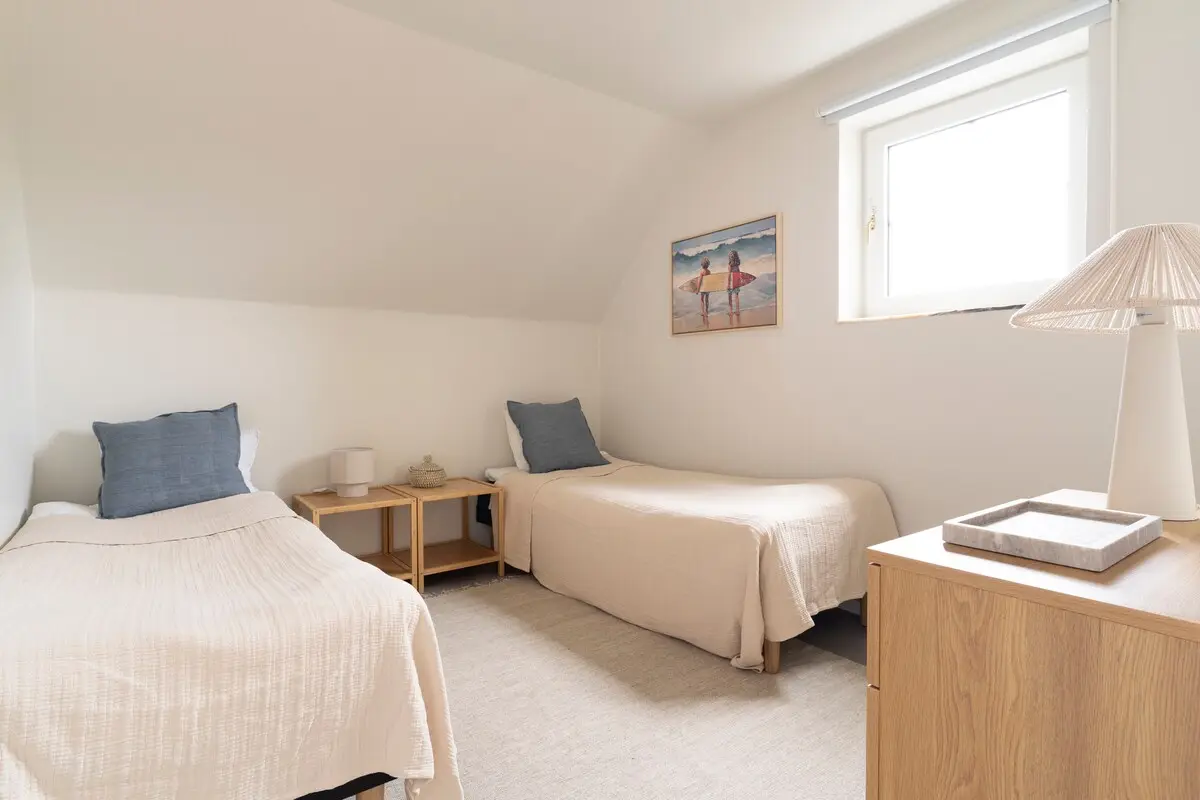 Bedroom 2 with two single beds