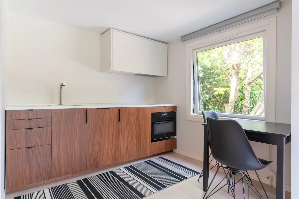 Fully equipped kitchen