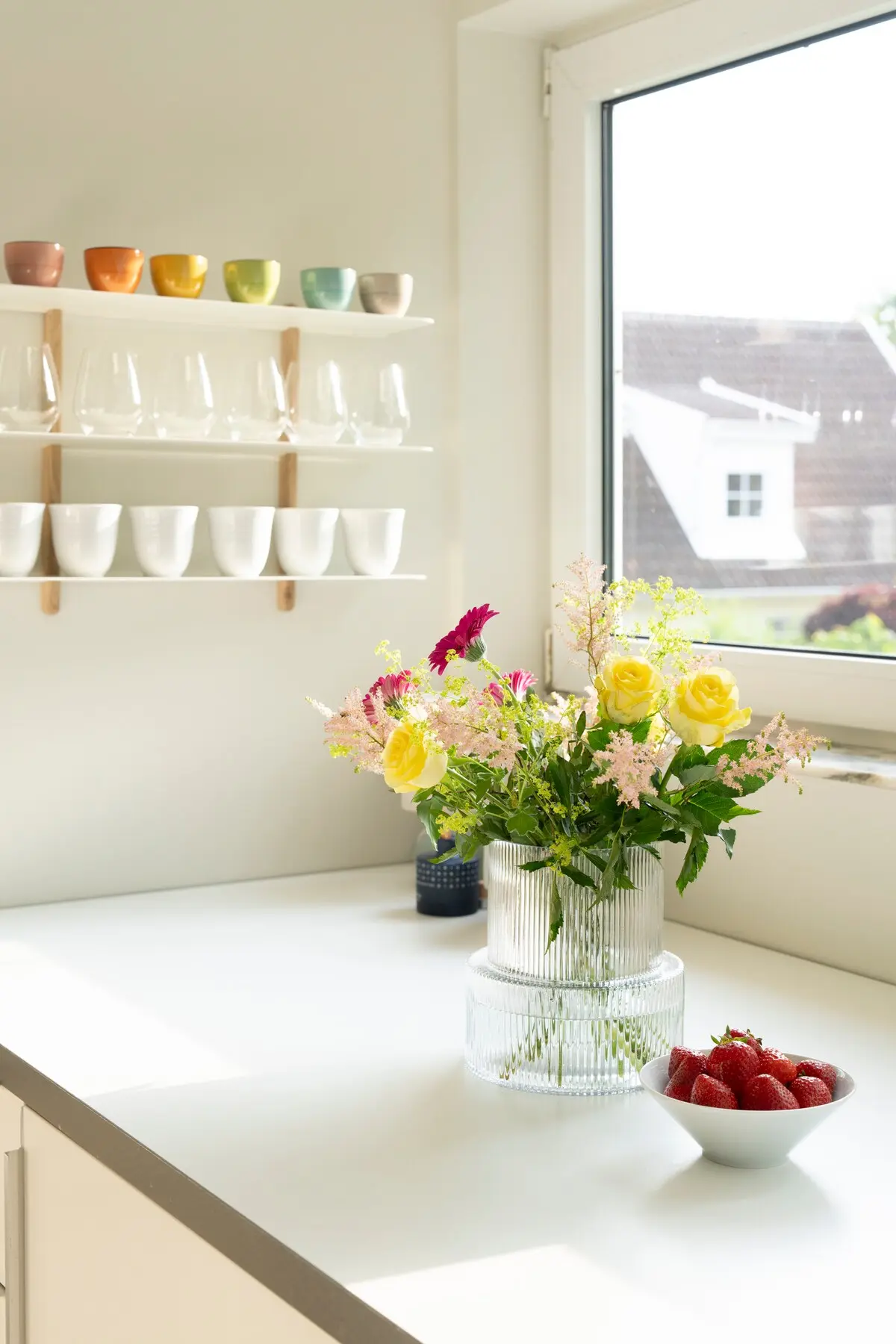 Kitchen with oven and dishwasher